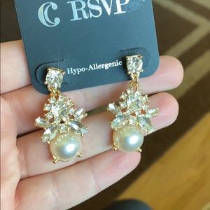 RSVP Fashion earrings!